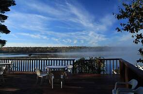 Westwind Inn on the Lake