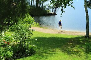 Westwind Inn on the Lake