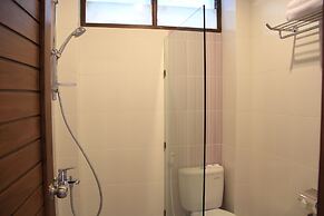 CLV Hotel & Villa