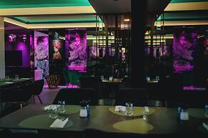The Ciao Stelio Deluxe Hotel - Adults Only