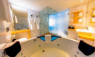 The Ciao Stelio Deluxe Hotel - Adults Only