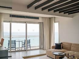 The Ciao Stelio Deluxe Hotel - Adults Only