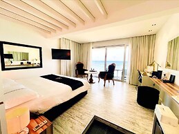 The Ciao Stelio Deluxe Hotel - Adults Only