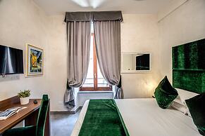 Tritone Top House