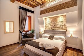 Tritone Top House