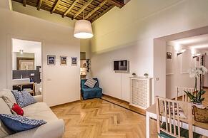 Tritone Top House