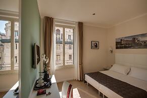 Tritone Top House