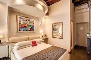 Tritone Top House