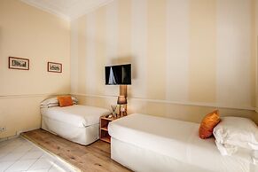 Tritone Top House