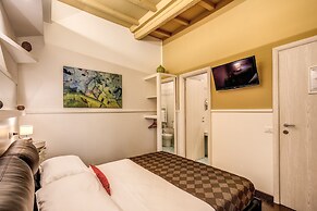 Tritone Top House