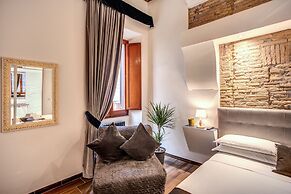 Tritone Top House