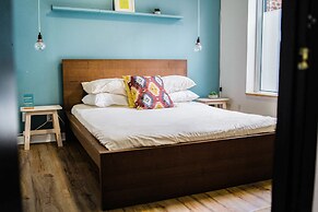 Auberge Saintlo Montréal  - Hostel