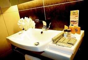 Kings Green Hotel