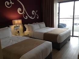 Kings Green Hotel