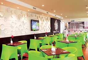 Kings Green Hotel