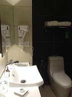Kings Green Hotel