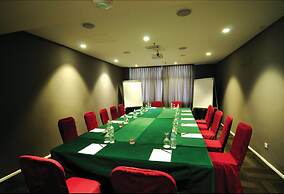 Kings Green Hotel