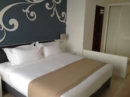 Kings Green Hotel