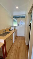 Atherton Motel