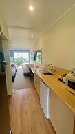 Atherton Motel