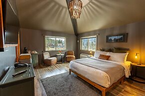 Creekside Villa