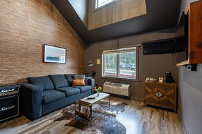 Creekside Villa