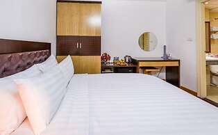 Tu Sakura Hotel