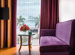 Tu Sakura Hotel