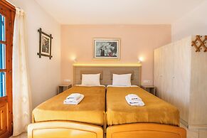 Arhontiko Hotel