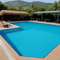 The Green Valley Hotel