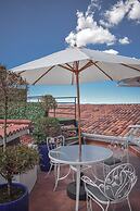 Parc Royale Suites Hotel