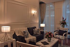 Parc Royale Suites Hotel