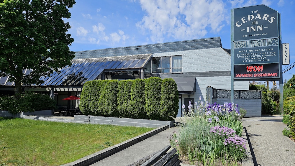 Cedars Inn Hotel & Convention Center