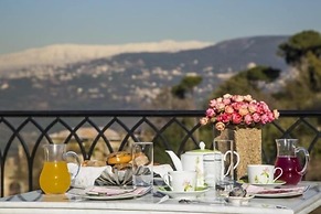 Cherry Blossom Boutique Hotel