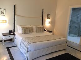 Cherry Blossom Boutique Hotel