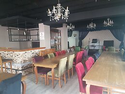Teos Hotel