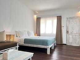 Trikora Beach Club & Resort