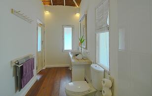 Trikora Beach Club & Resort