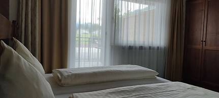 Hotel Almhof Lackner