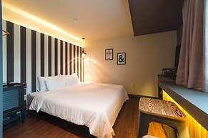 Hotel Bridge