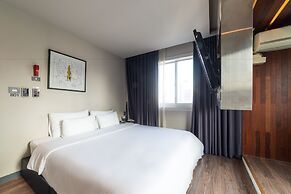 Hotel Bridge