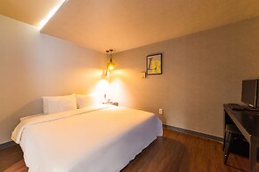 Hotel Bridge