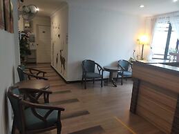 Hong Kong Hotel