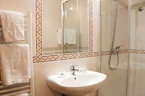 Hotel Louro