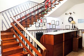 Hotel Louro