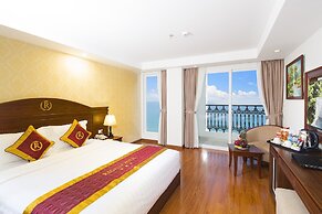 Regalia Hotel