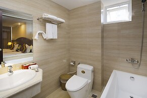 Regalia Hotel