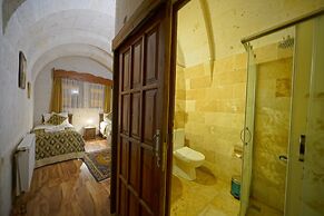 Arch Palace