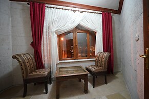 Arch Palace