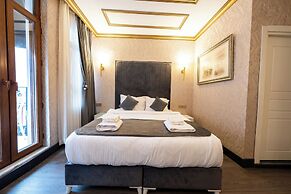 Diamond Royal Hotel